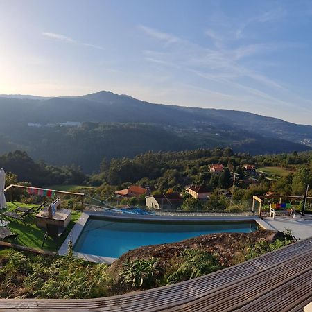Hotel Glamping Aventura Atalaia Cotobade Esterno foto