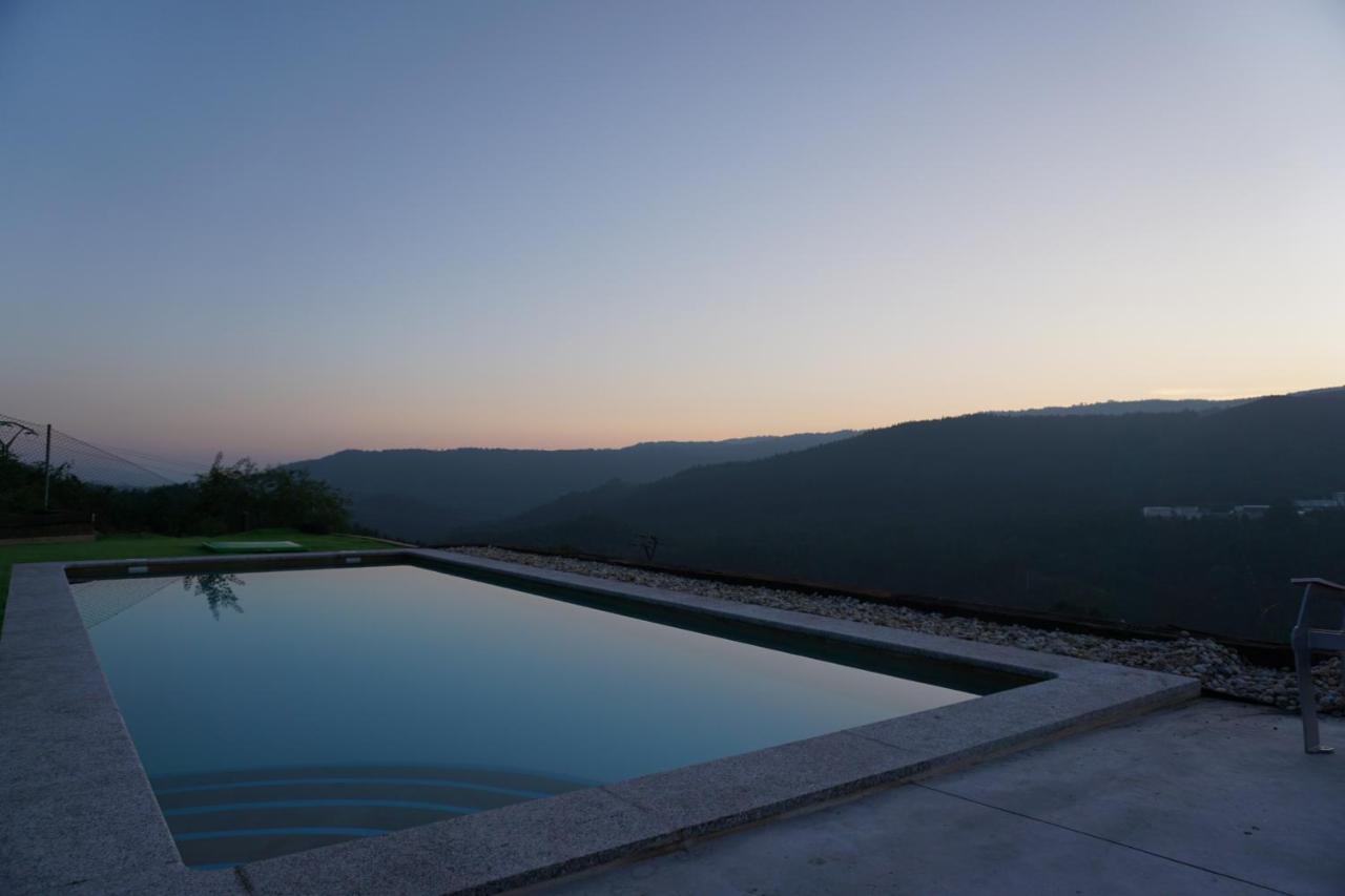 Hotel Glamping Aventura Atalaia Cotobade Esterno foto